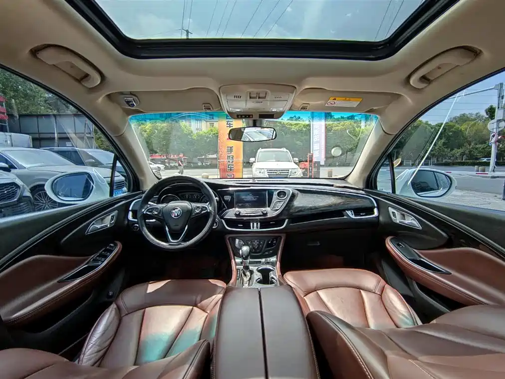 Photo 9 - Buick Envision Plus