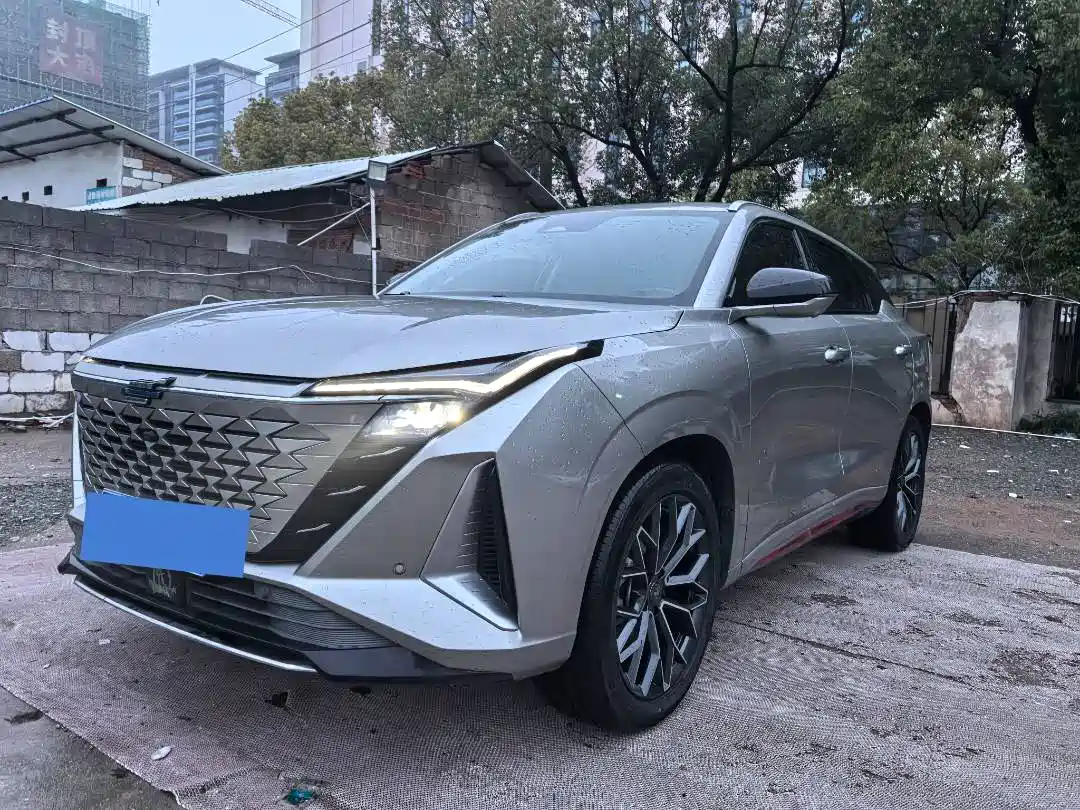 Changan Oshan Z6 2023 2022 Blue Whale 1.5T DCT Intelligent Enjoyment