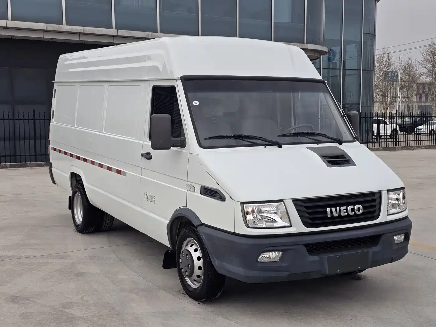 IVECO PROUD