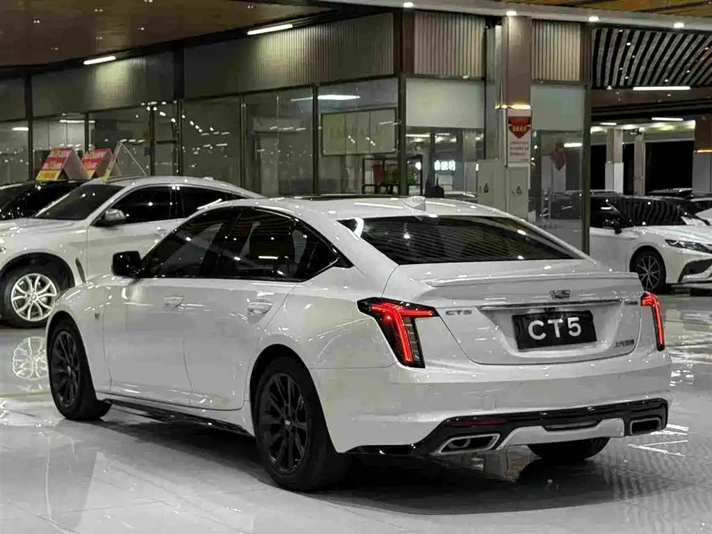 Photo 9 - Cadillac CT5