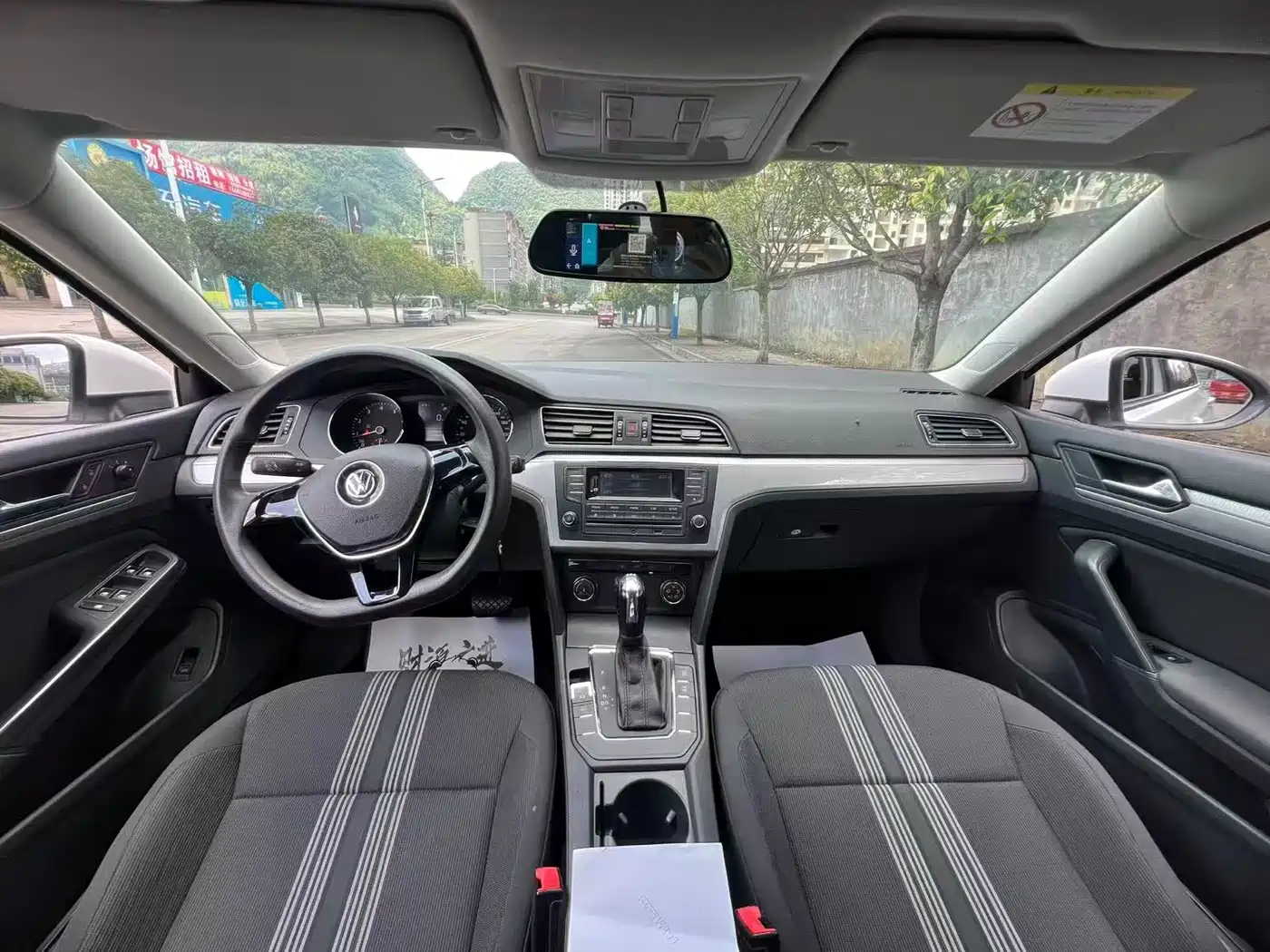 Volkswagen Lamando 2017 230TSI DSG Trend Edition фото 5