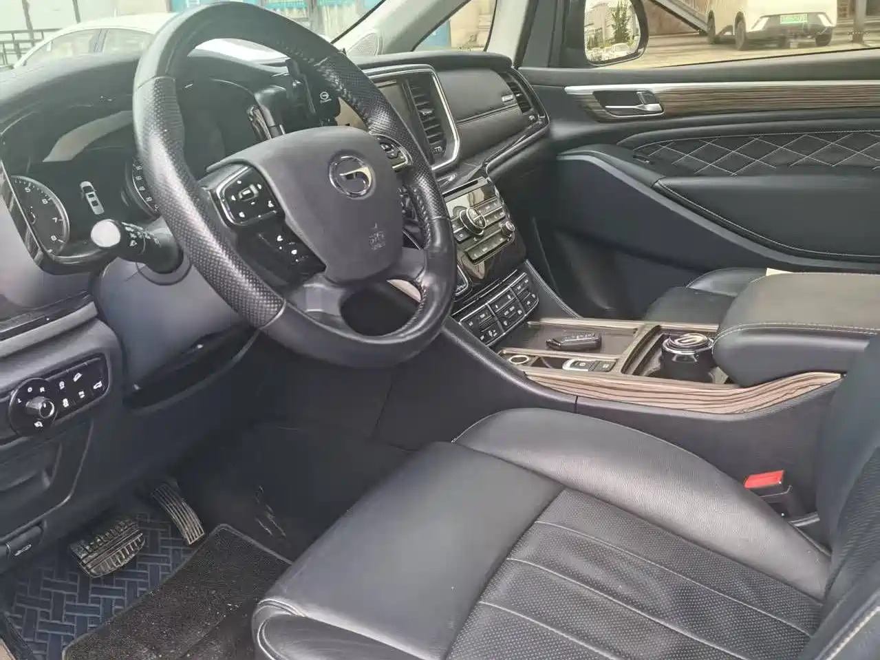 GAC Trumpchi Trumpchi M8 2020 Pilot 390T Prestige Edition фото 7