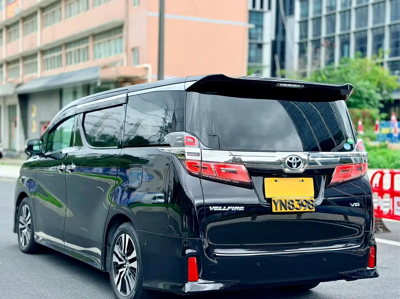 Toyota Vellfire 2019 2019 Hybrid 2.5L HV Luxury Edition