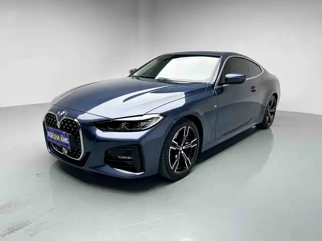 BMW 4 SERIES