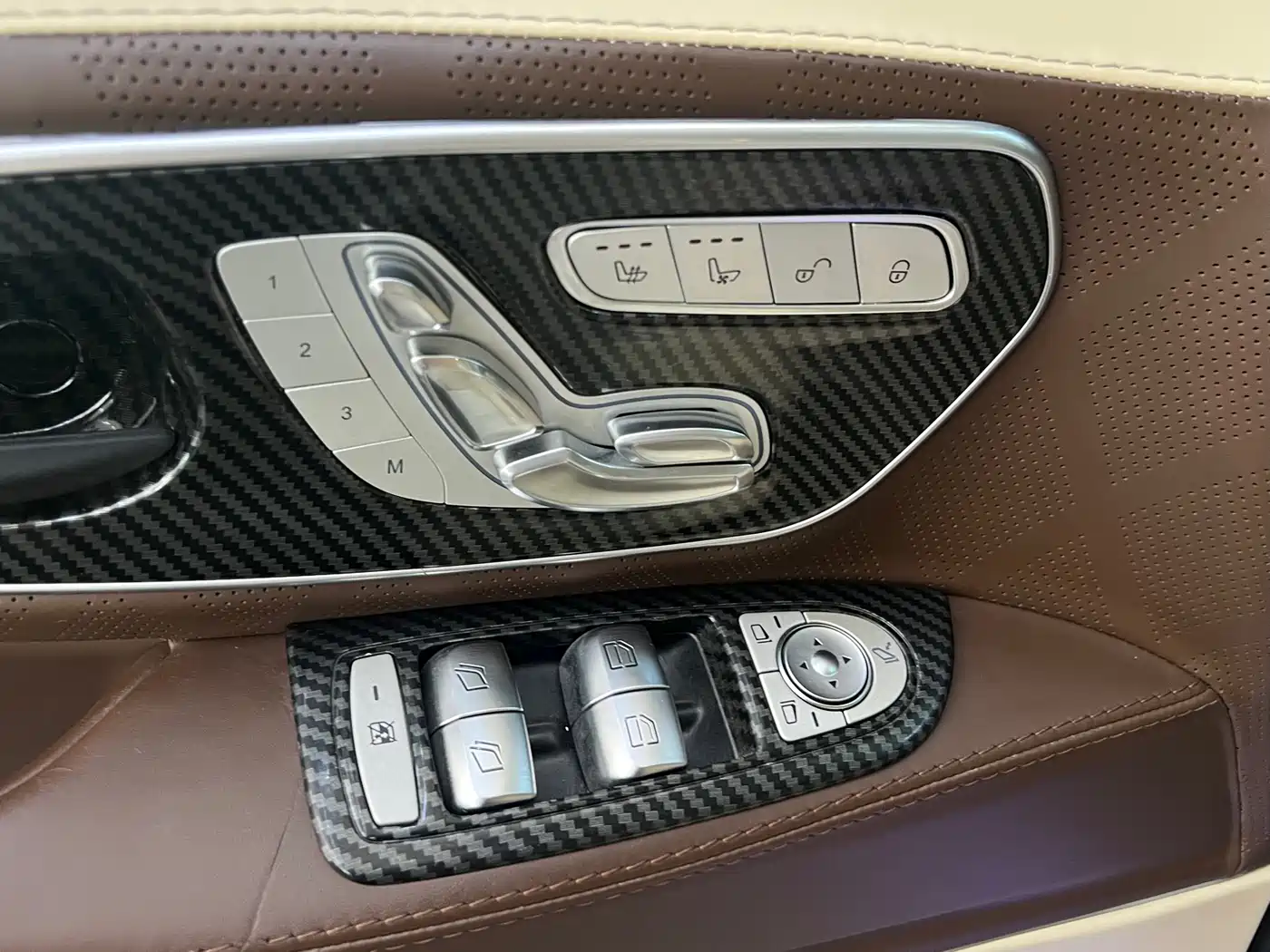Mercedes-Benz Vito 2021 2.0T Elite 7-Seater фото 13