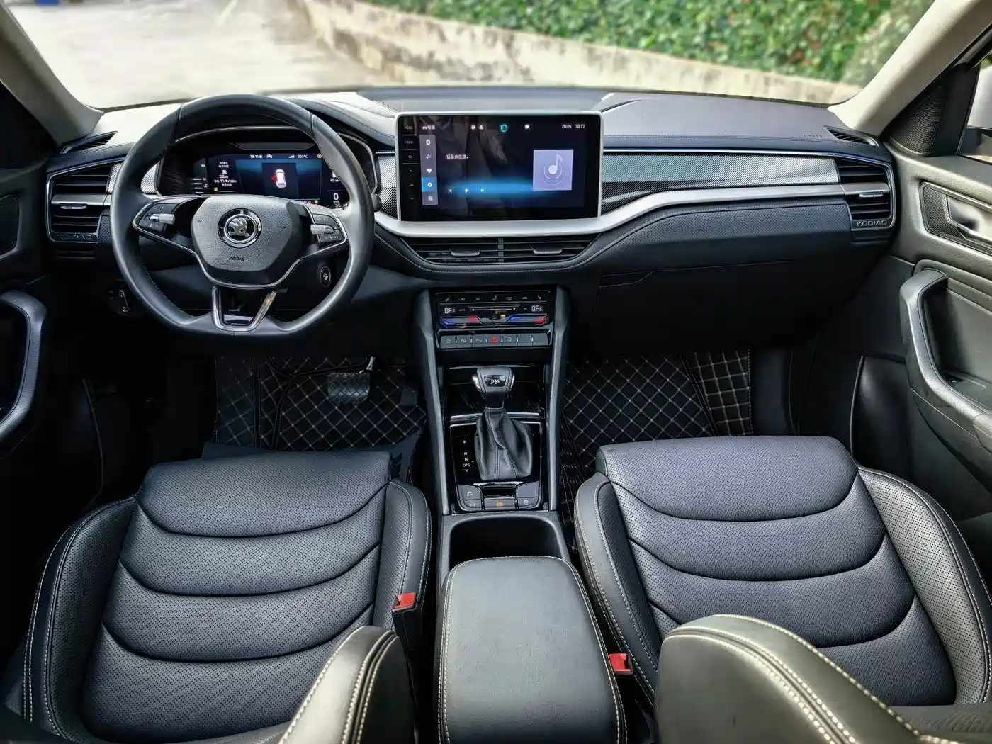 Škoda Kodiaq 2022 2022 TSI330 5-Seater 2WD Luxury Edition
