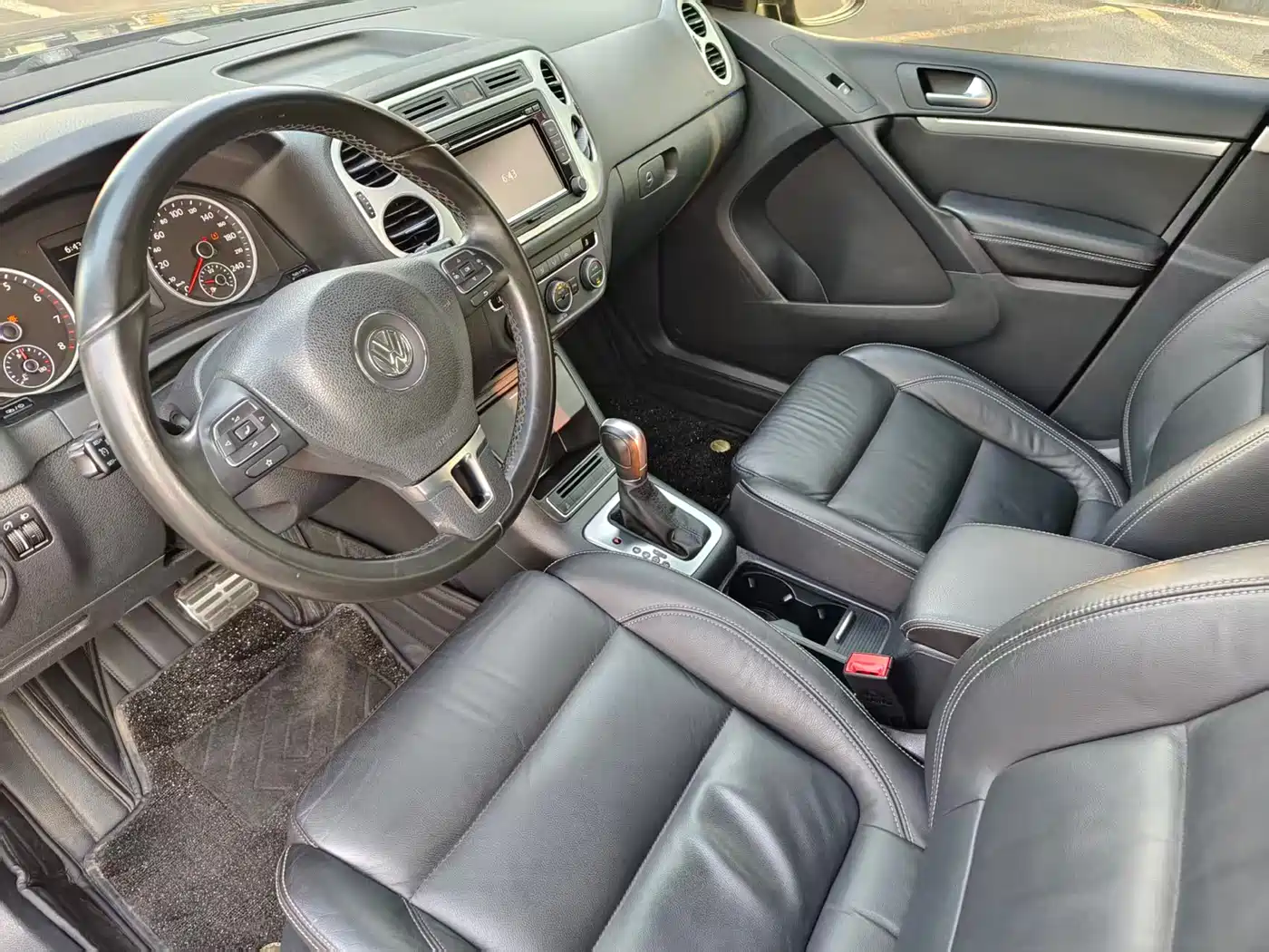 Volkswagen Tiguan 2016 Model 300TSI Automatic 2WD Comfort Edition фото 10