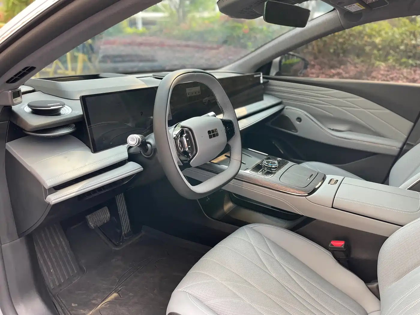 GEELY GALAXY GALAXY E8