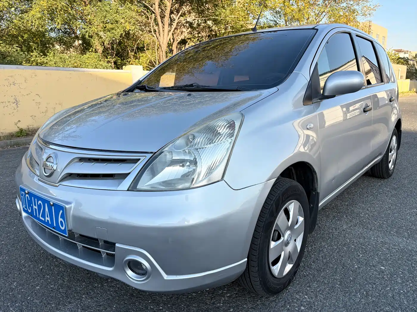 Nissan Livina 2010 — пригон из Китая