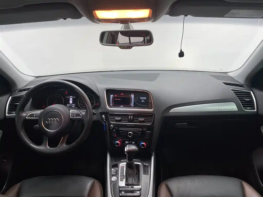 Audi Q5 2017 Plus 40 TFSI Technology фото 17