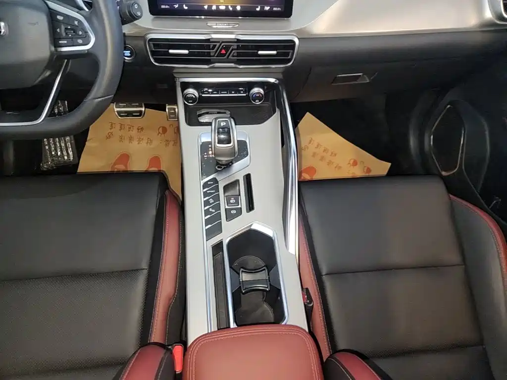 Geely Coolray 2019 2019 Sport Edition 260T DCT Ranger China V