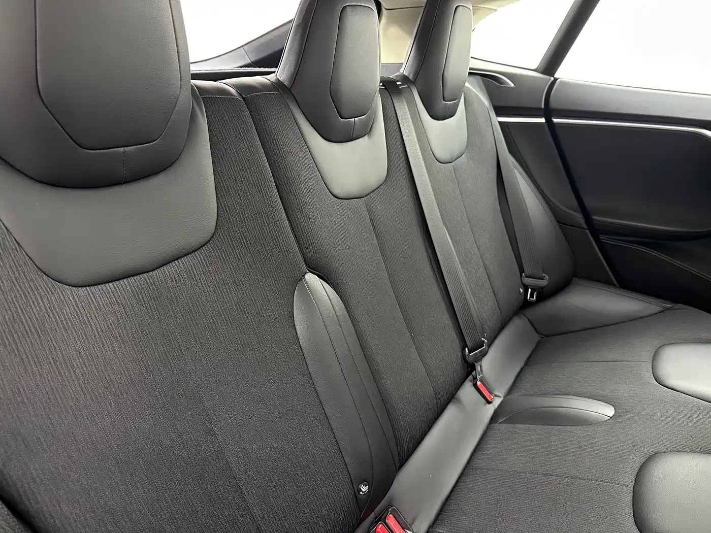 Tesla Model S 2017 2017 Model S 75D Standard Range
