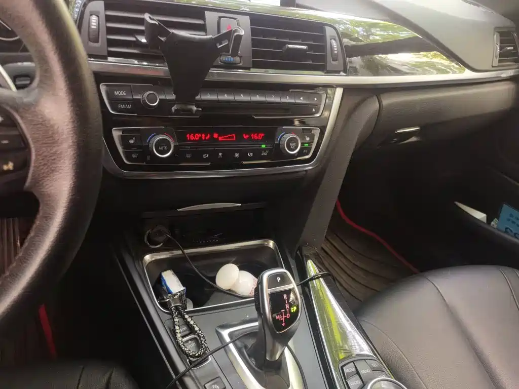 صورة 9 - BMW 4 Series