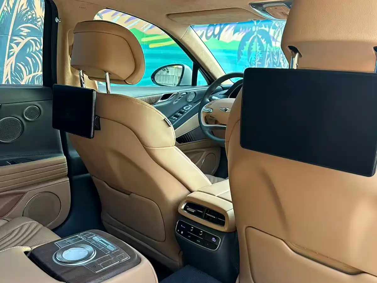 Genesis G80 2021 2.5T AWD Flagship Edition фото 9