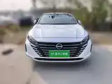 Photo 2 - Nissan Teana