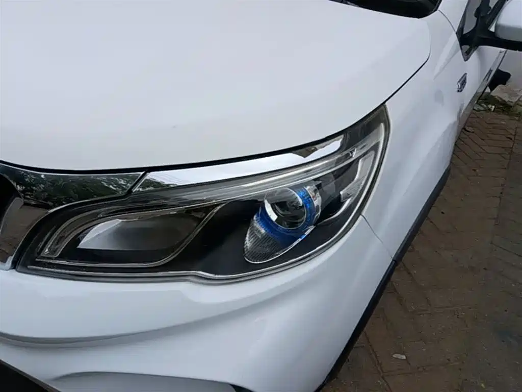 Geely Vision X3 2017 2017 1.5L Automatic Premium