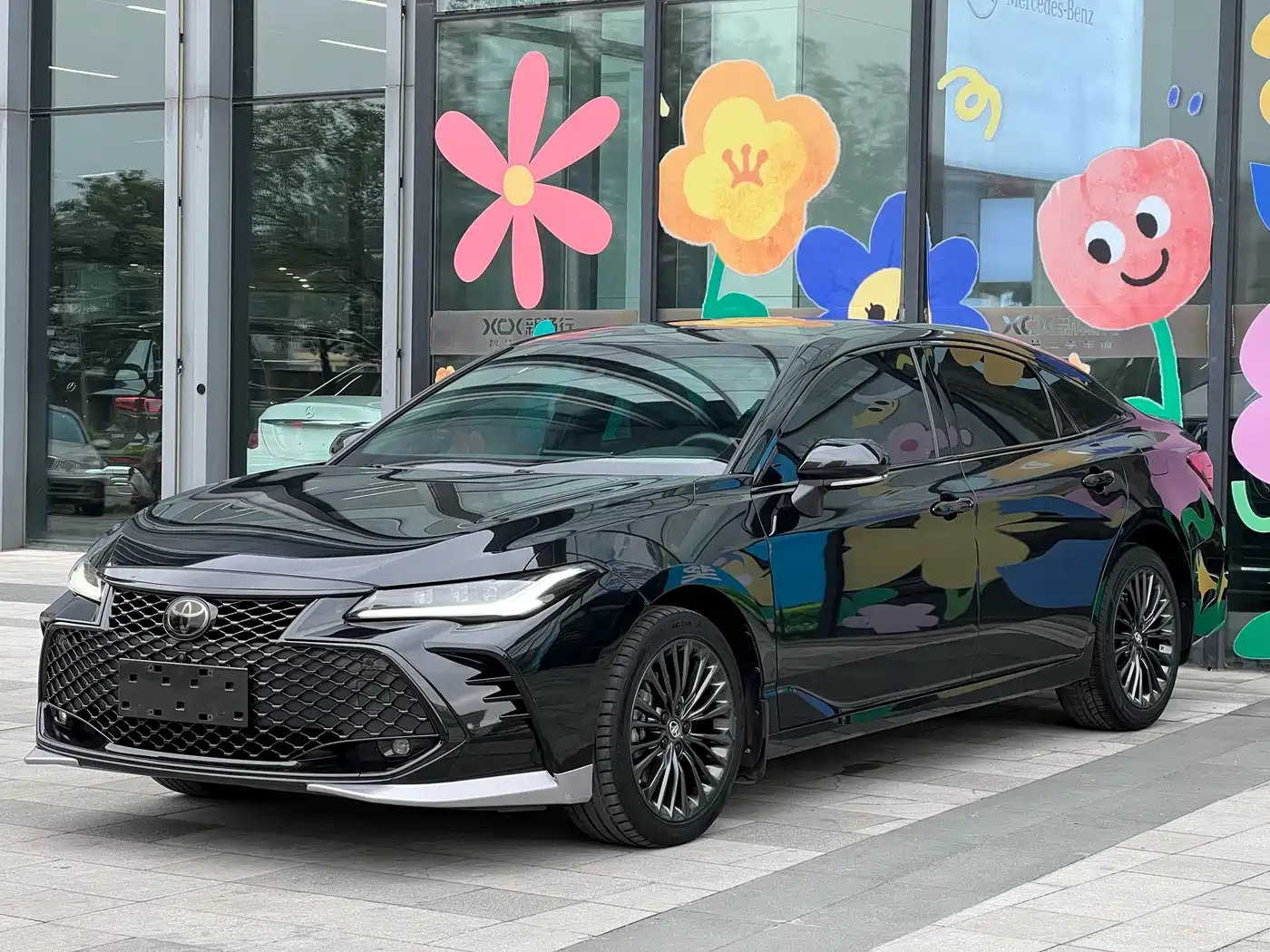 Toyota Avalon 2023 2.5L Touring Premium Edition фото 2