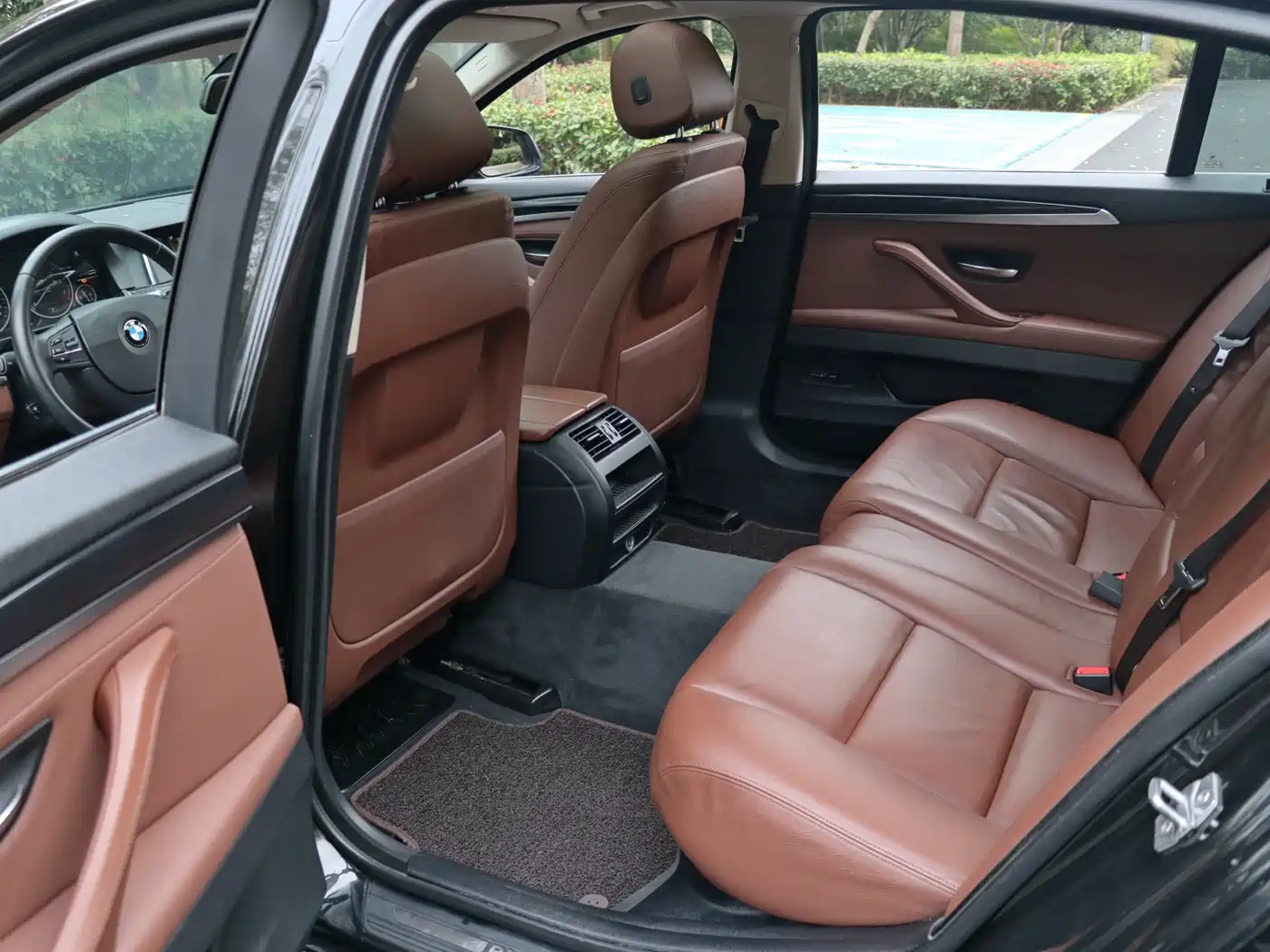 BMW 5 Series 2014 520Li Elegance фото 12