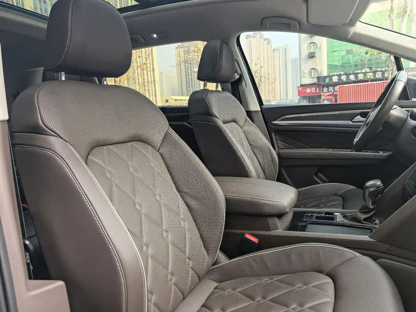 Volkswagen Viloran 2020 380TSI Premium фото 26