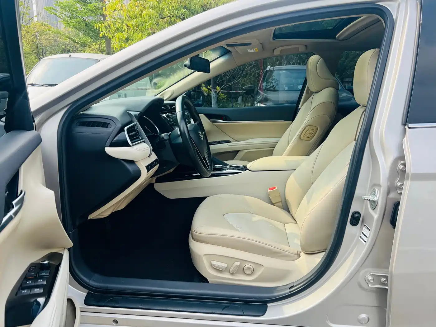 Toyota Camry 2019 2.0E Elite Edition China VI фото 11
