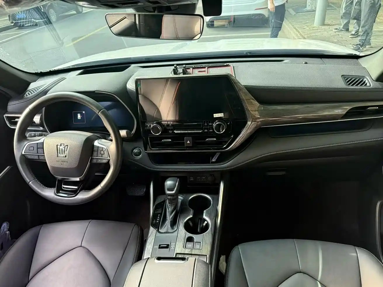 2025 Toyota Crown Kluger