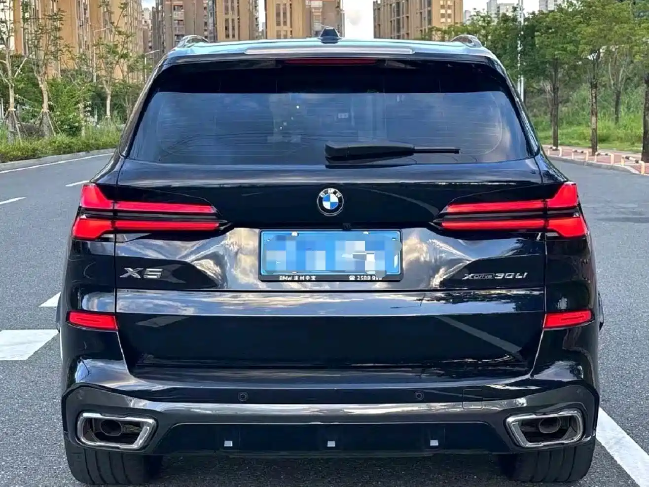 BMW X5 2023 xDrive 30Li Premium M Sport Package фото 9