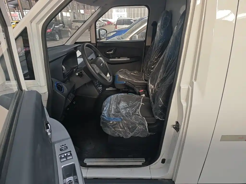 Foton Zhilan Jingling E7 2026 2023 Pure Electric Van Flat Roof 2-seater CATL 38.64kWh