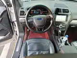 Photo 3 - Ford Explorer (Import)