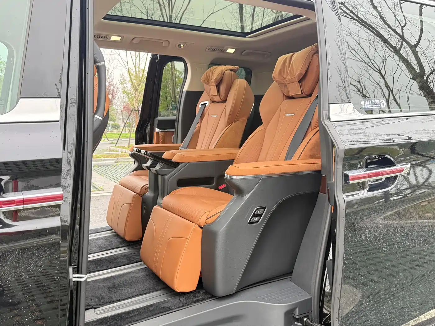 Hongqi HONGQI HQ9 PHEV