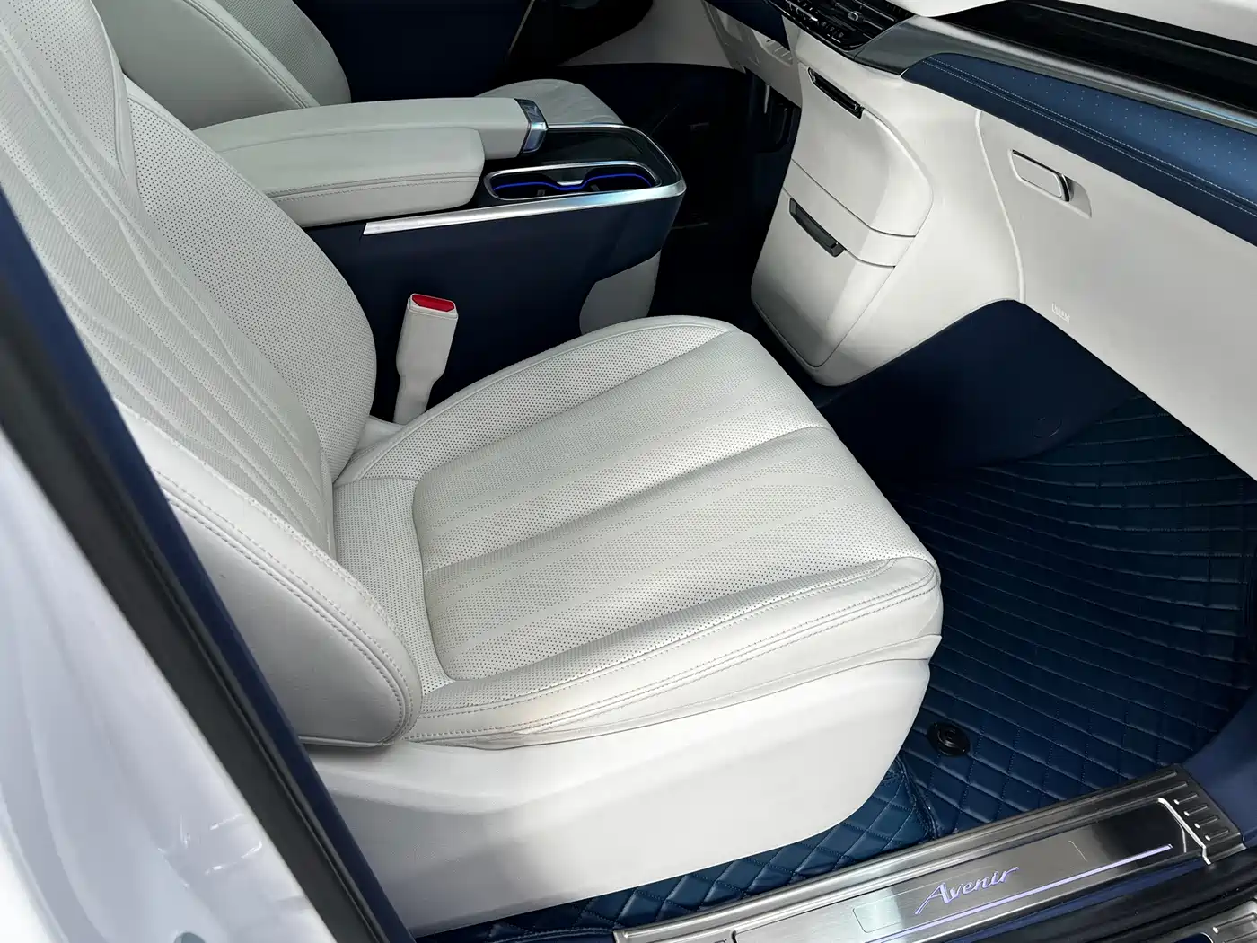 Buick Century 2023 2023 2.0T 6-Seat World Edition