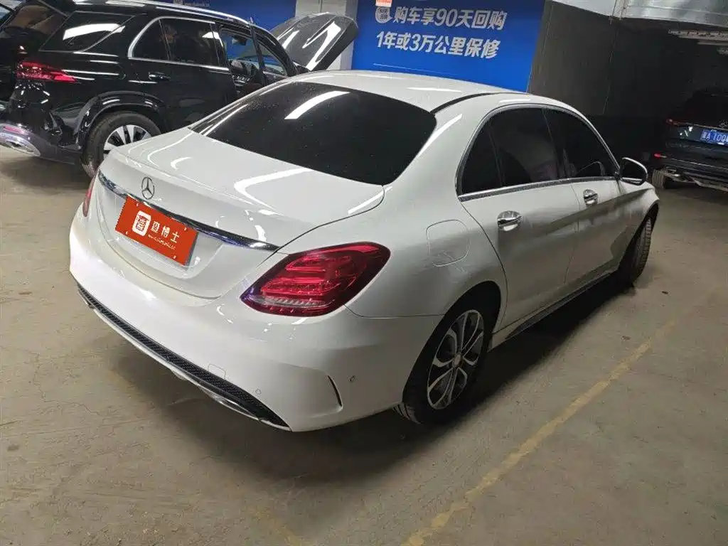 Mercedes-Benz C-Class 2017 Facelift C 180 L Fashion Sport Edition фото 3