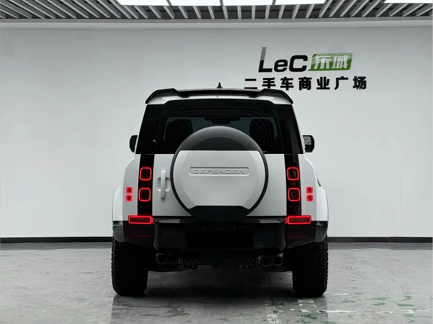 Land Rover Defender 2025 2025 110 3.0T P400 -Dynamic HSE