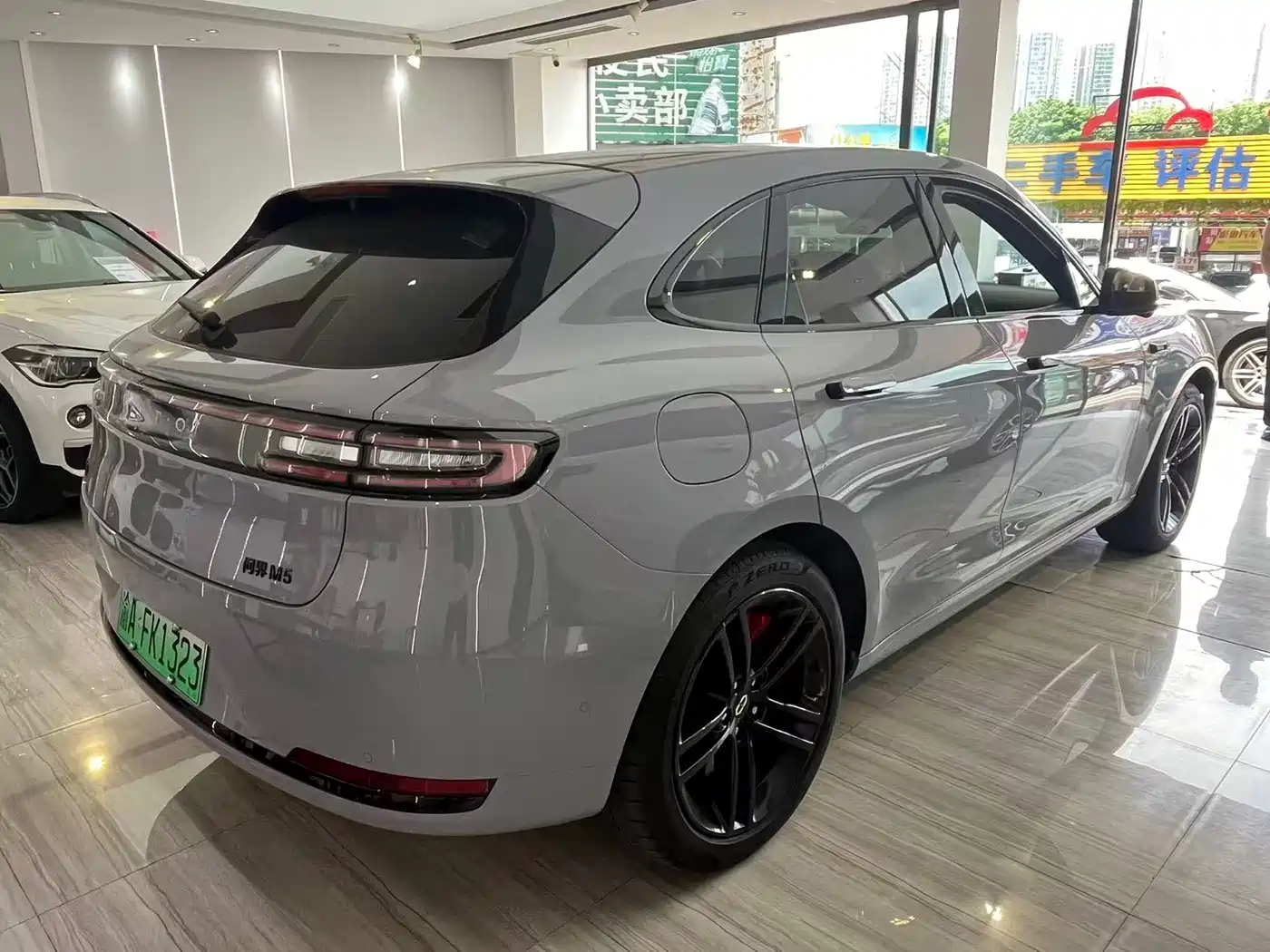 AITO Wenjie AITO M5 2025 Extended Range Ultra AWD фото 6
