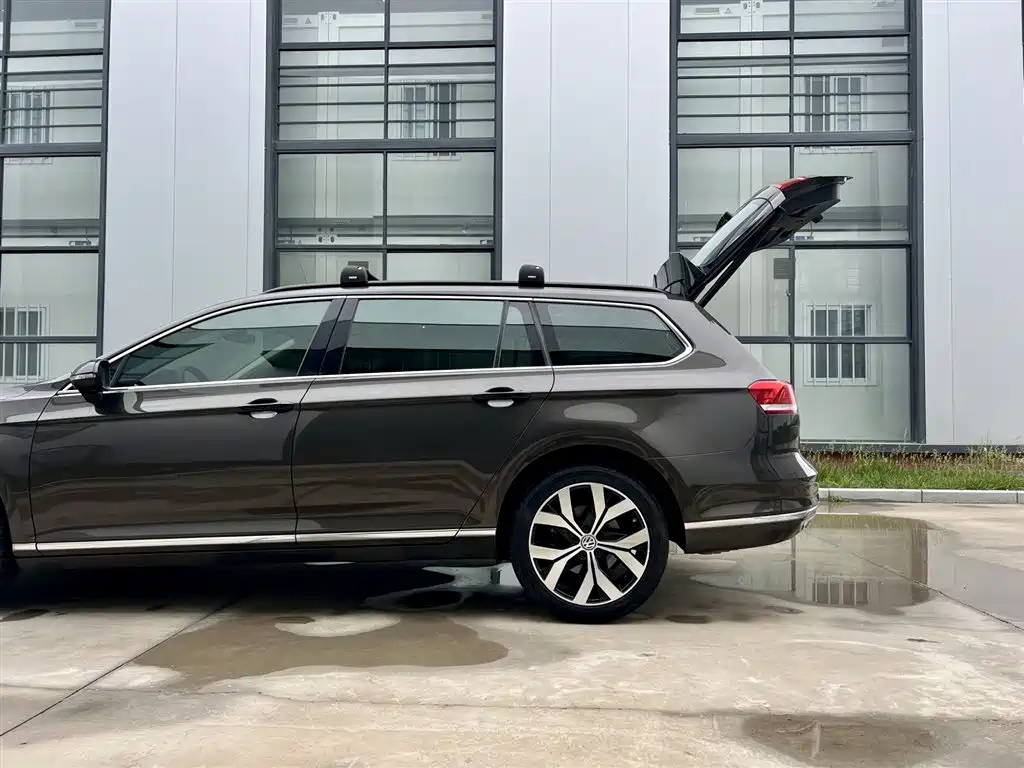 Volkswagen Weilan 2018 380TSI 2WD Comfort Edition фото 9