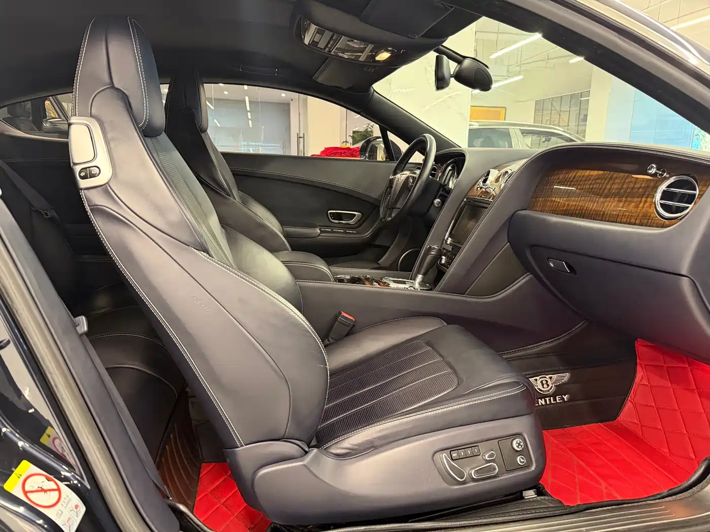 Bentley Continental 2012 4.0T GT V8 фото 8