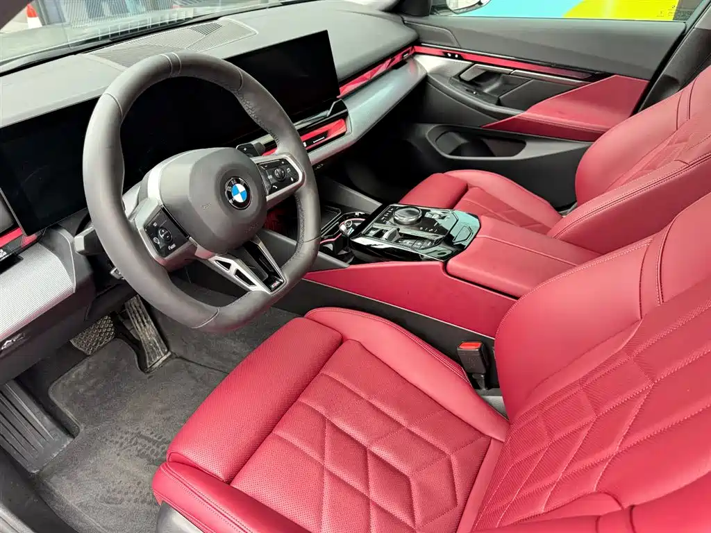 BMW 5 Series (Import) 2024 Model 525i M Sport Package фото 7