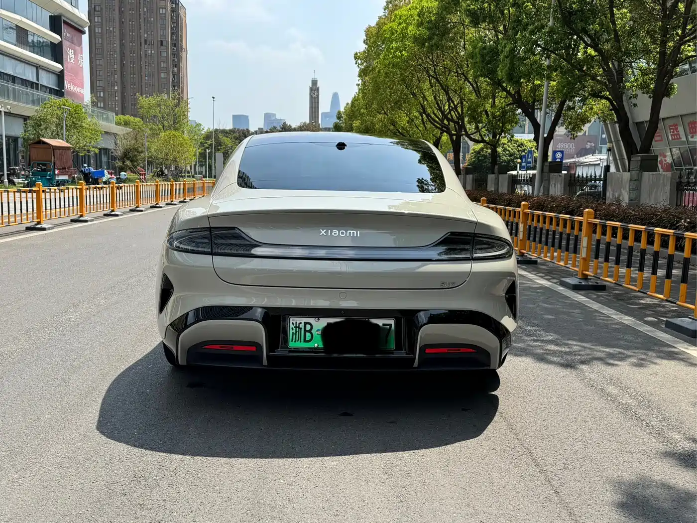 XIAOMI CAR XIAOMI SU7