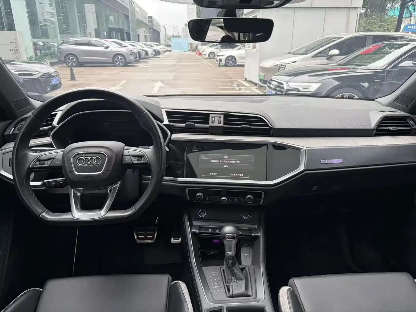 Audi Q3 2024 35 TFSI Fashion Sport фото 8