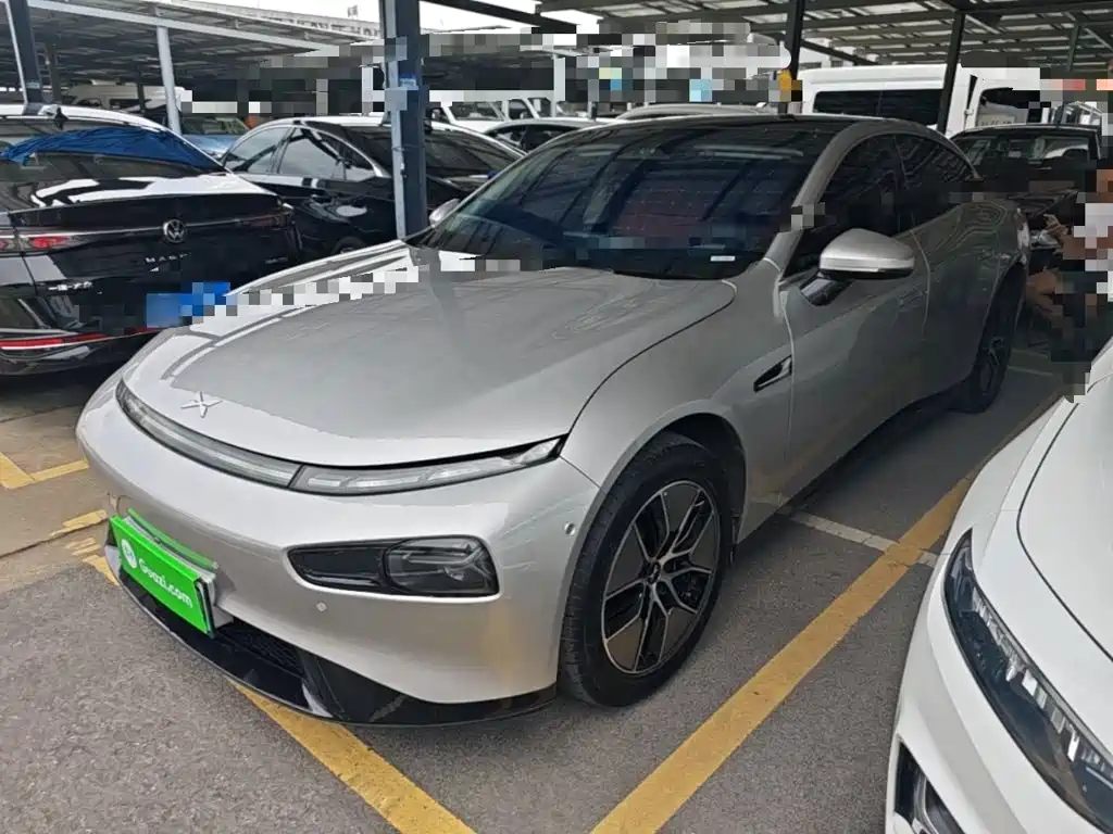 Фото 2 - XPeng P7