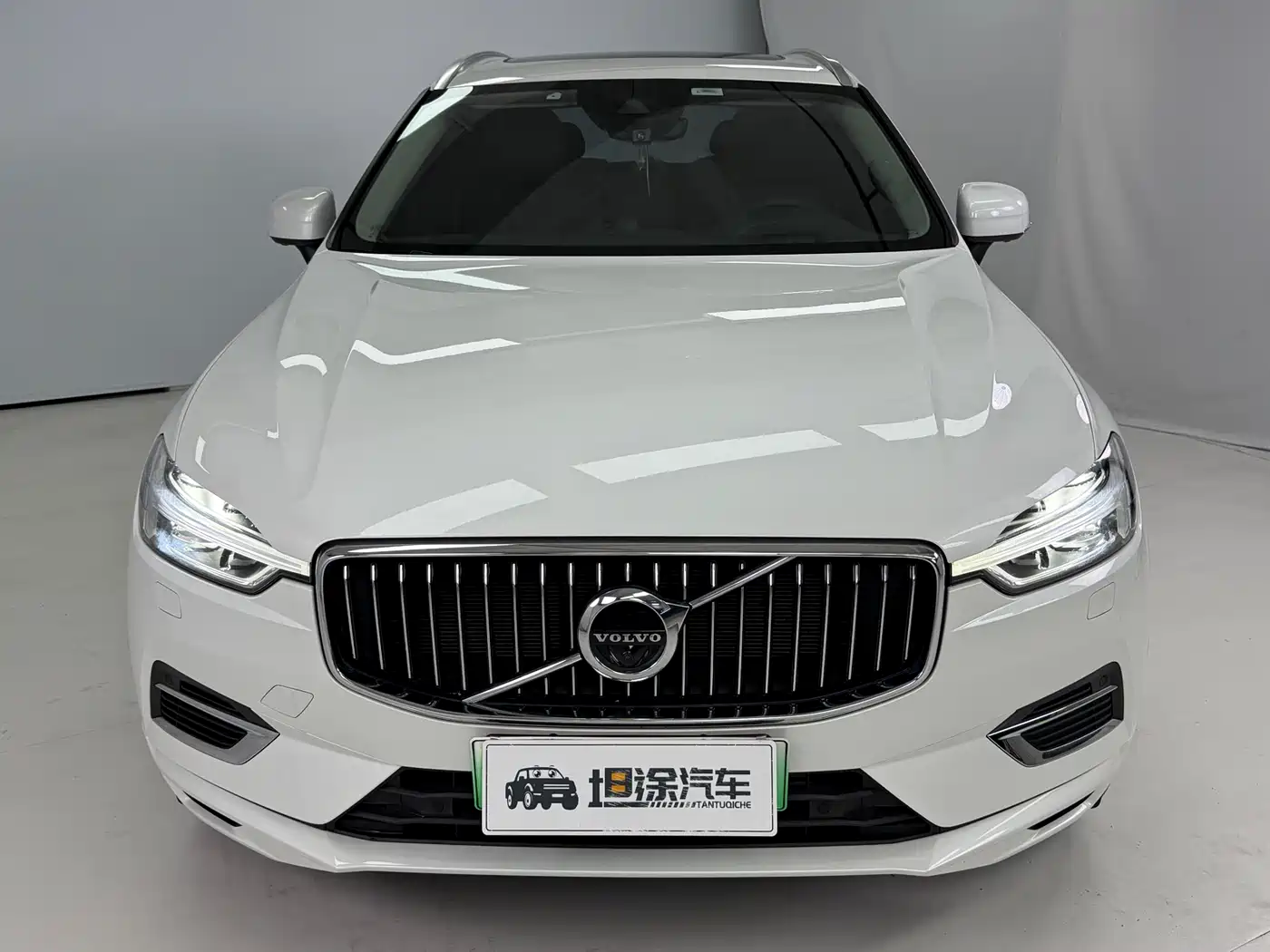 VOLVO XC60 PLUG IN HYBRID