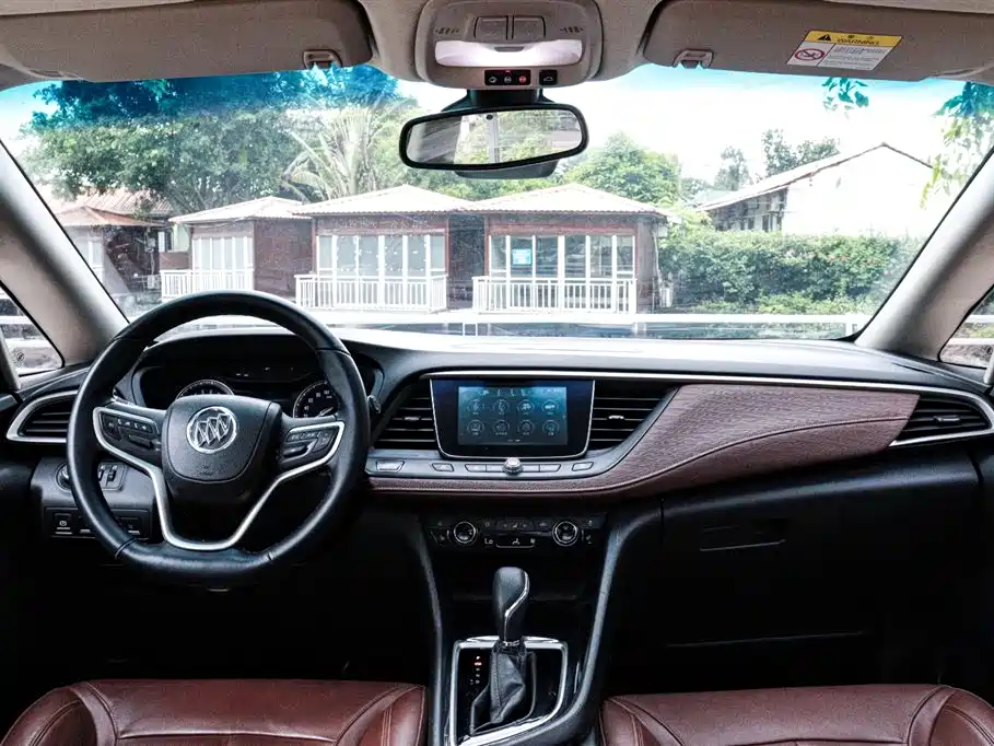 Buick GL6 2018 18T 6-Seater Premium фото 9