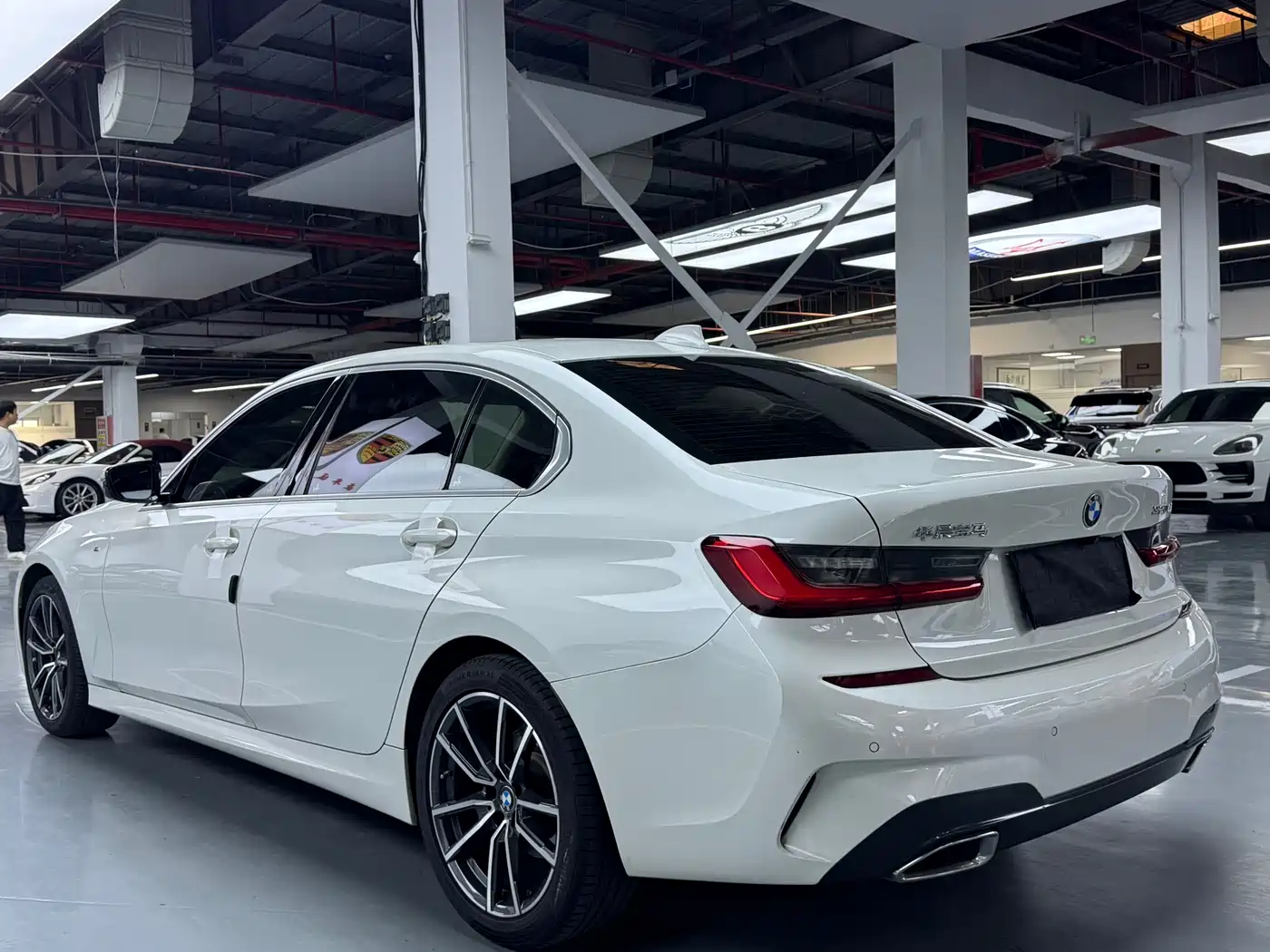 BMW 3 Series 2021 320Li M Sport Package фото 20