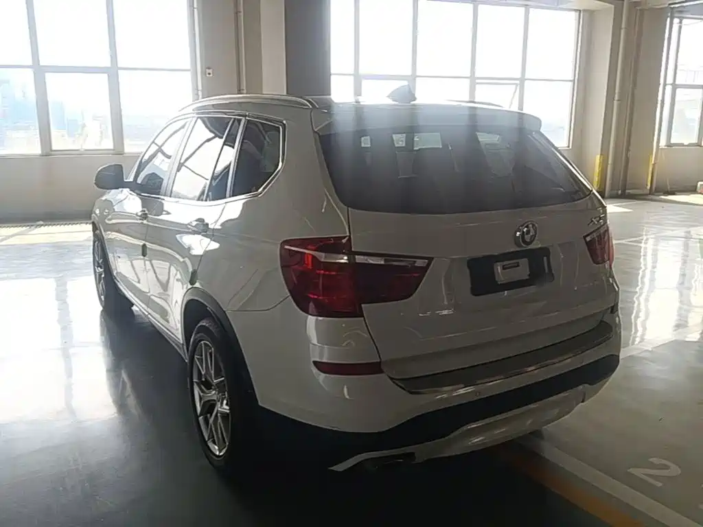 BMW X3 (Import) 2017 2016 sDrive20i