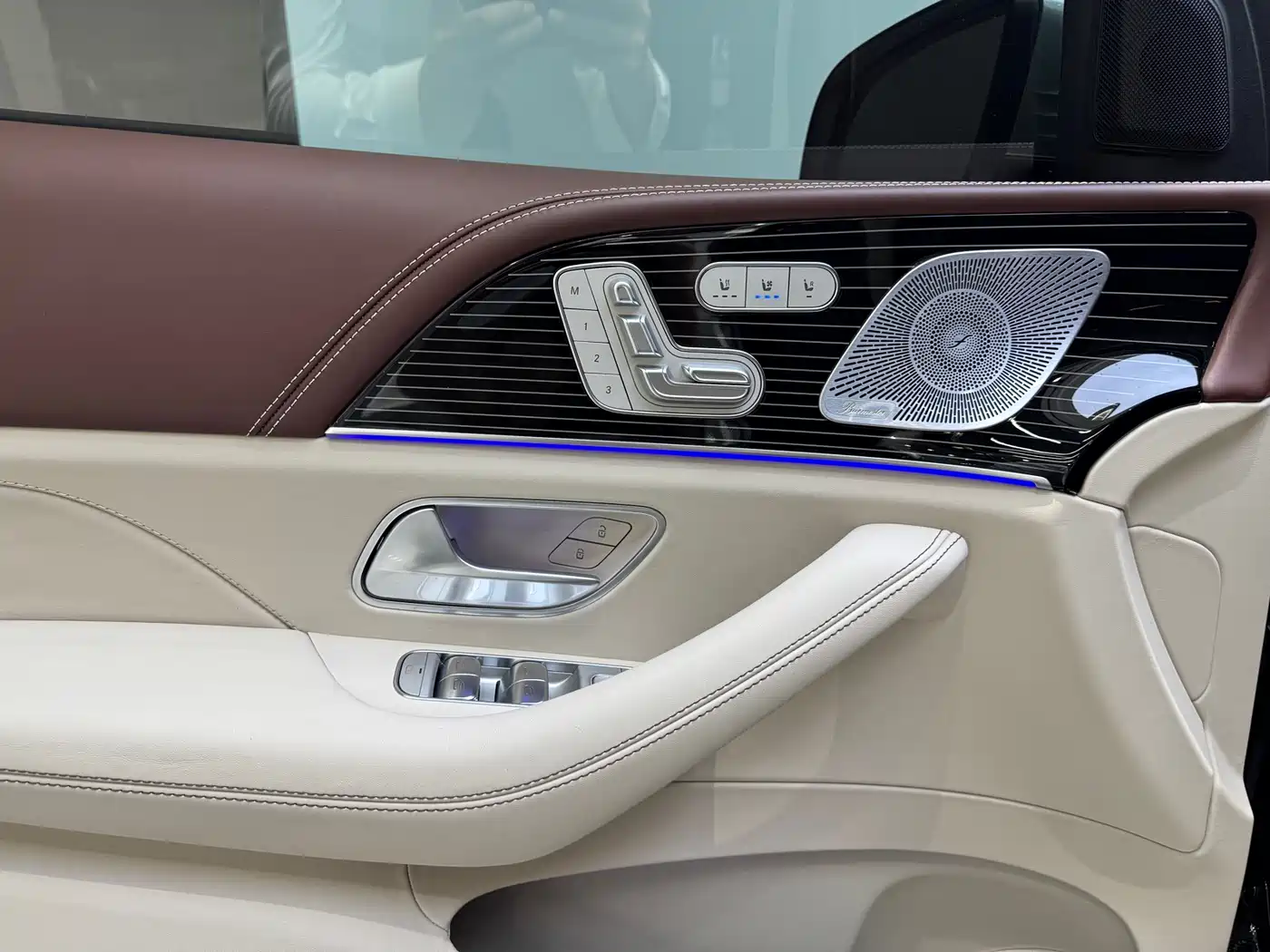 Mercedes-Benz Maybach GLS 2024 GLS 480 4MATIC фото 19