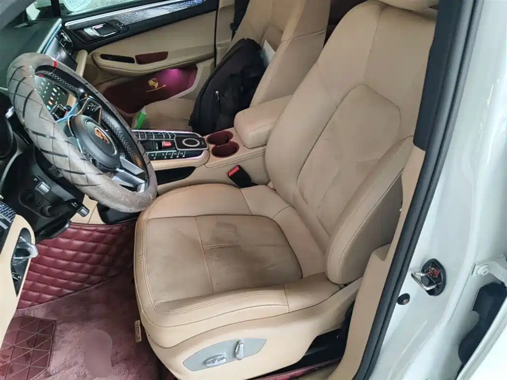 Porsche Macan 2018 Macan 2.0T фото 22