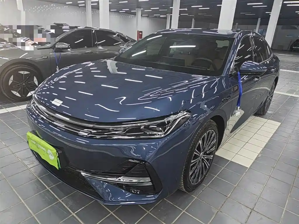 Geely Galaxy Galaxy A7 2025 EM-i фото 2