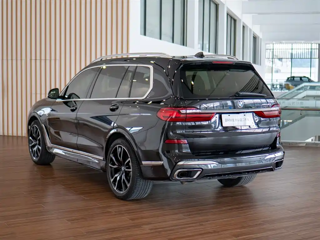 BMW X7 2022 xDrive40i Executive M Sport Package фото 8