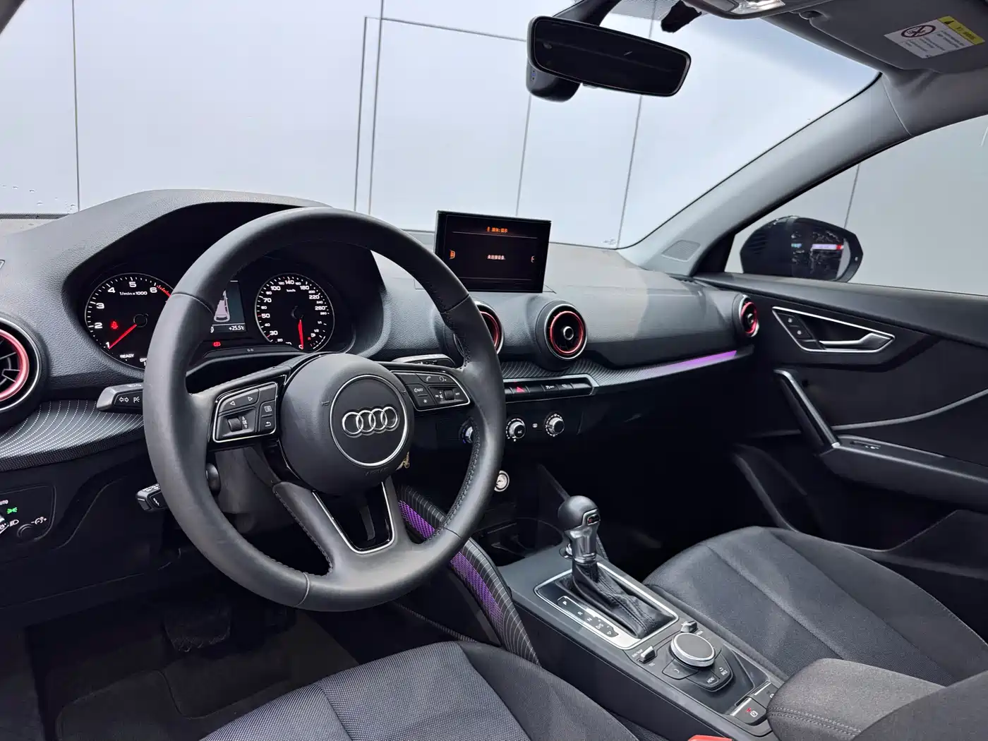 Audi Q2L 2018 35 TFSI Launch Exclusive Edition China VI фото 19