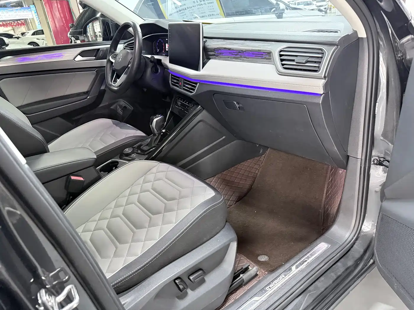 Volkswagen Tayron 2024 380TSI 4WD R-Line High Performance фото 21