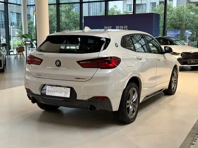 BMW X2 2023 sDrive25i M Sport Shadow Edition — фото 4